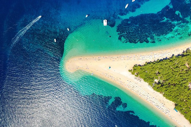 4-Island Split Boat Tour (Brač, Pakleni, Hvar, Šolta) - Zlatni Rat on Brac: The Wind-Driven Beach That Makes the First Stop Work