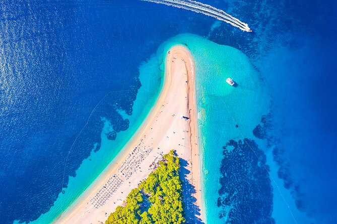4 Islands Tour from Split to Zlatni Rat, Hvar & Pakleni Islands - Four Islands on One Ticket: What This Day Trip Really Feels Like