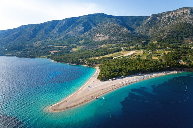 4 Islands Tour from Split to Zlatni Rat, Hvar & Pakleni Islands - Split Meeting Point and the Small-Group Boat Setup