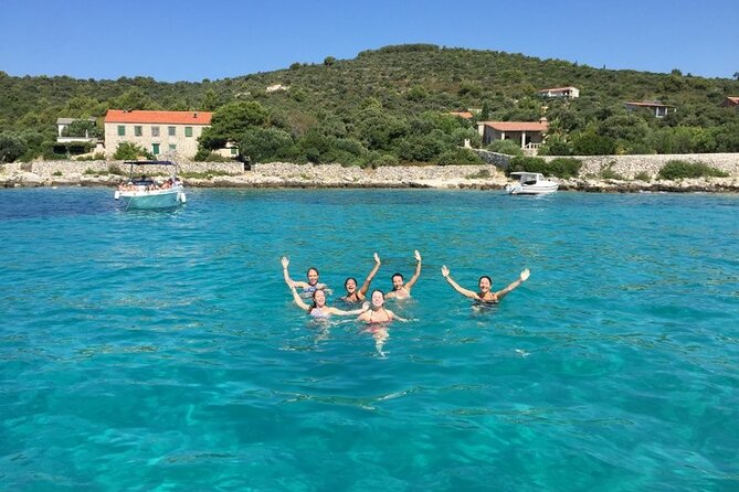 50 Shades of Blue - Blue Lagoon and Krknjasi Bay: the water-time that sells the tour