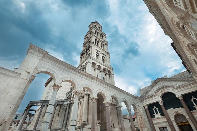 90-min Diocletian Palace Walking Tour - When weather and crowds hit: how to make the tour easier to enjoy