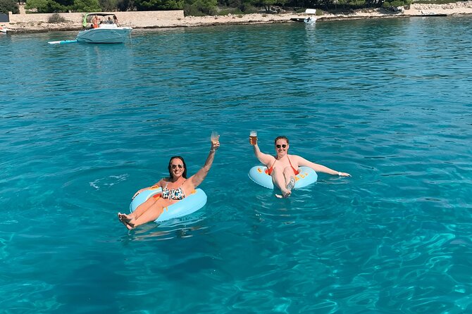 All-Inclusive Blue Lagoon & 3 Island Boat Tour with Food & Drinks - Music, Wi‑Fi, and the on-board vibe for different types of travelers