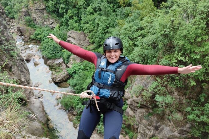 Basic & Extreme Canyoning on Cetina River with Free Photos/Videos - Gear and Safety Briefing: What’s Included (and What You Should Bring)