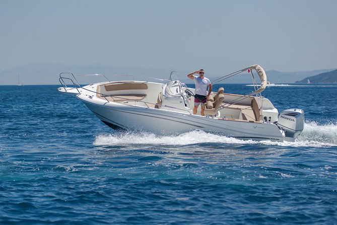 Bespoke private boat tour from Split & Trogir with a local expert - Skippers are the difference: what the best days have in common