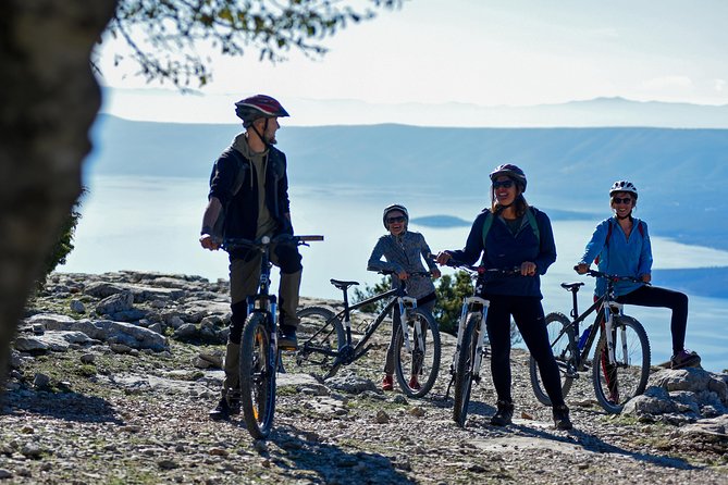 Biking Vidova - Skrip & museum of olive oil - Splitska - Postira - Stop 2: Museum Uja in Skrip (Museum of Oil) and the Story Behind the Bottles
