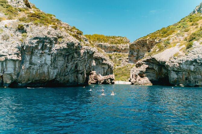 Blue Cave & 6 Islands Speedboat Tour From Split or Podstrana - The vibe: a small-group speedboat island day with real swim breaks