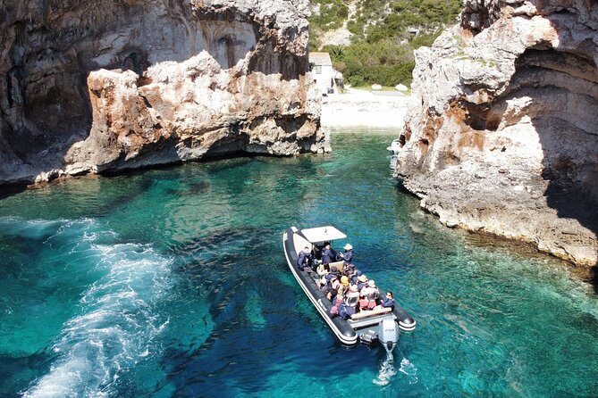Blue Cave & 6 Islands Speedboat Tour From Split or Podstrana - Limestone Caves and Stiniva Cove: short stops, big payoff