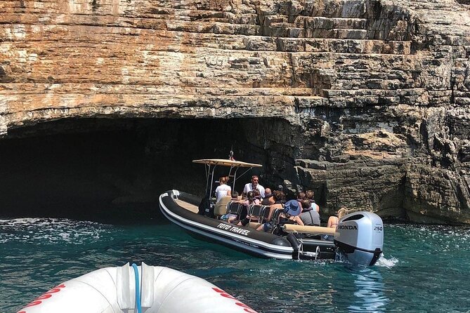 Blue Cave & 6 Islands Speedboat Tour From Split or Podstrana - Pakleni Islands and the Blue Lagoon view: where the swimming time really lands