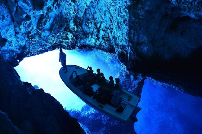 Blue Cave and Hvar 5 Islands full-day Speedboat Tour from Split - Price and what it really buys on this Split speedboat day
