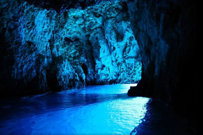 Blue Cave and Hvar island - five island tour from Split - Key points to know before you go