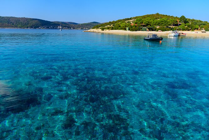 Blue Cave and Town Hvar with 5 Island Boat Tour - Blue Cave on Biševo: The Paid Highlight and the Usual Waiting Game