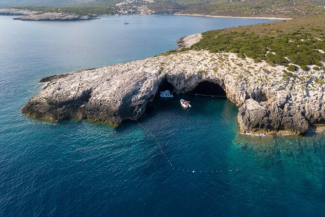 Blue Cave and Town Hvar with 5 Island Boat Tour - Hvar Old Town Time: Fairytale Streets With a Celebrity Edge