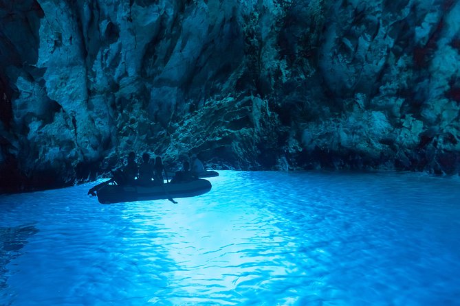 Blue cave & Hvar, 5 islands speed boat tour with unique boats from Split - Budikovac Blue Lagoon: the longer swim on white pebbles