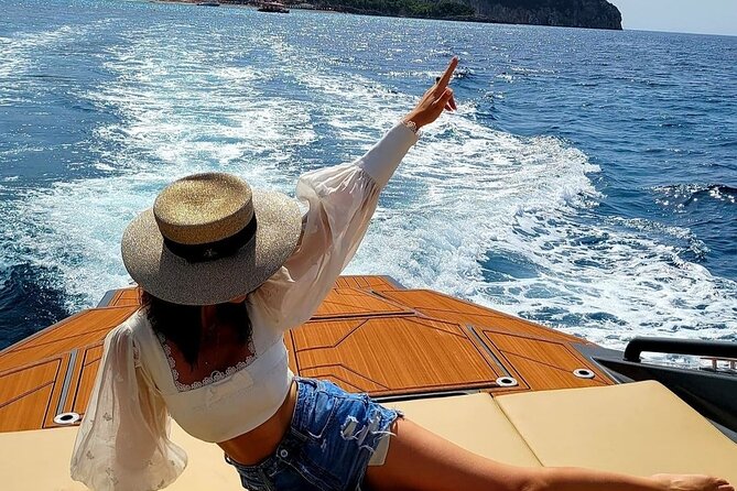 Blue cave & Hvar, 5 islands speed boat tour with unique boats from Split - Pakleni Islands panorama: the scenic transit moment to Hvar