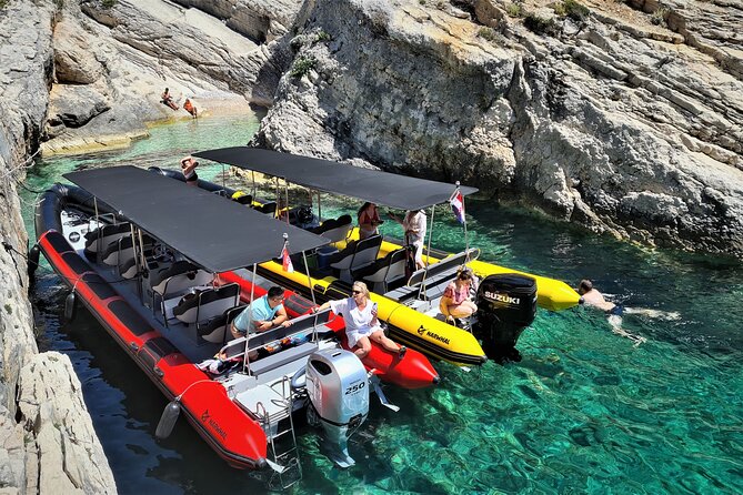 Blue Cave & Hvar, 5 Islands Speedboat with Luxury Seats in Shade - Price and what you actually get for it