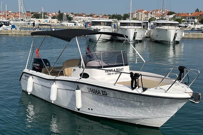 BLUE LAGON & 3 islands full day private speedboat tour - Split to Trogir by speedboat: starting smart at 9am