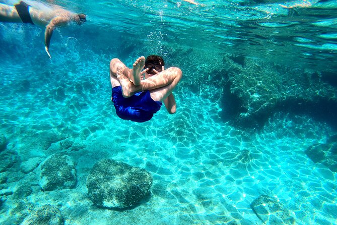 Blue Lagoon & 3 Islands Private Boat Tour - Included drinks, snacks, towels, and snorkeling gear: what this means for your day