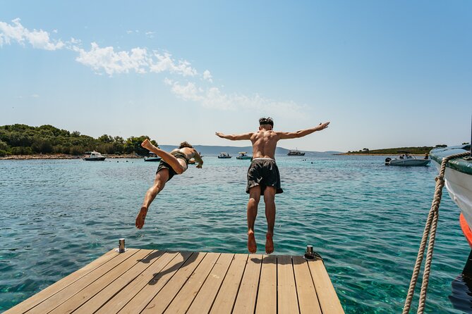 Blue Lagoon & 3 Islands Small-Group Speedboat Tour - Speedboat reality check: fast, fun, and sometimes rough
