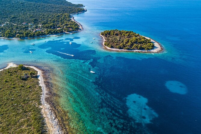 Blue Lagoon 3 Islands Tour with Lunch and Drinks Included - From Trogir: How the 8-Hour Boat Day Actually Plays Out