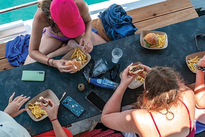 Blue Lagoon and 3 Island Boat Tour with Food and Drinks Included - Onboard Comfort: Wi‑Fi and a Crew That Makes It Feel Easy