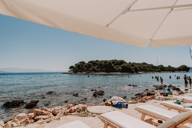 Blue Lagoon & Maslinica half day tour from Trogir - What to expect on the water: timing, group size, and comfort