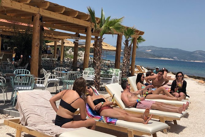 Blue Lagoon Private Tour from Trogir - LUNCH IN THE RESTAURANT INCLUDED - Lunch at the Blue Lagoon resort: charcoal cooking under old pines