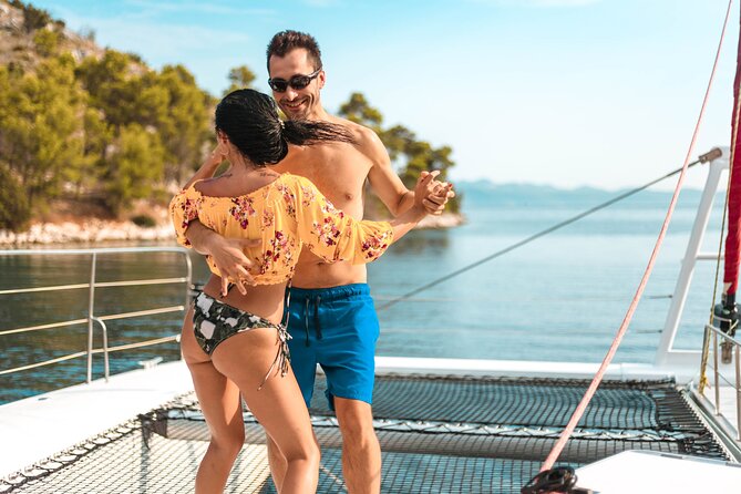 Blue Lagoon, Trogir & Čiovo catamaran tour with Food and Drinks - Food and drinks: what’s included, and how dietary requests work