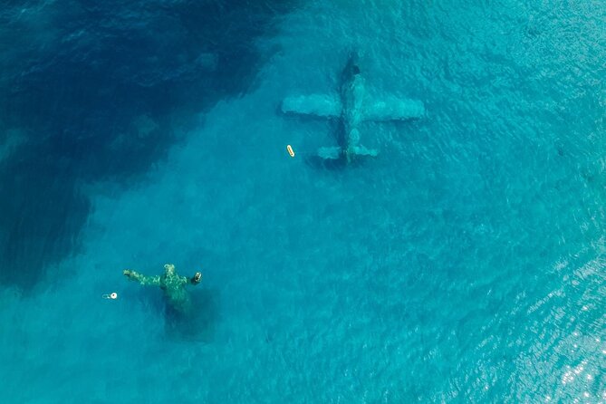 Blue Lagoon & Underwater Museum from Split with Lunch & Drinks - The DJ ride back to Split: fun if you’re in the mood