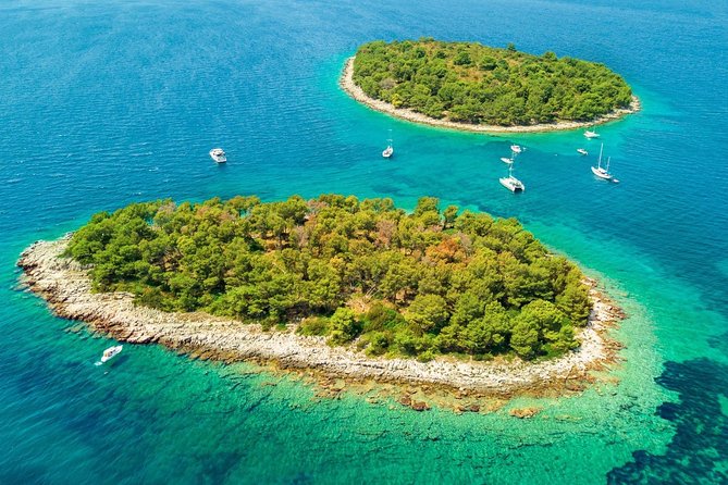 Blue Lagoon & Wine tasting - 3 islands tour - Necujam on Solta: Fisherman Village Calm and a Coffee Pause