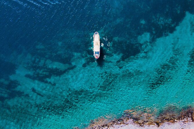 Boat Party Split - DJs, two bars, and the reality of drink costs