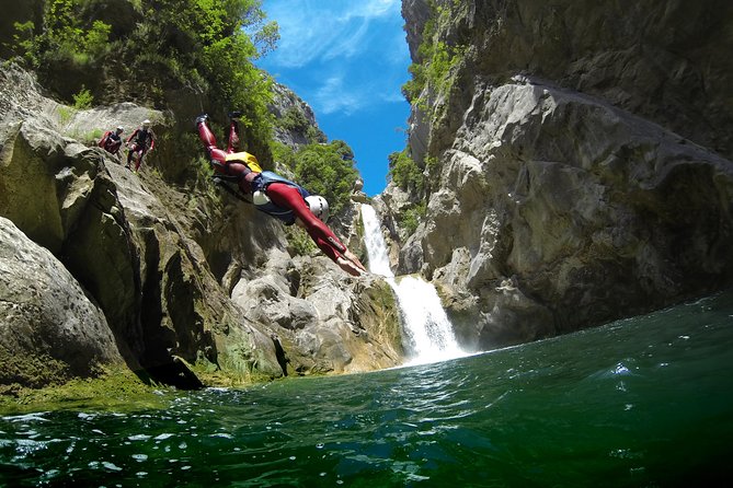 Canyoning basic on Cetina river from Omiš - Canyoning the Cetina: what the 150-meter canyon means for you