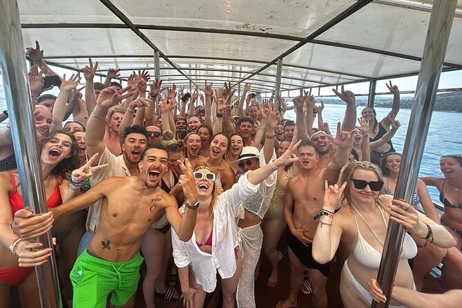 Captain’s Boat Party Split–Blue Lagoon Swim Stop + Free Shots &DJ - Captain’s Boat Party Split: What the experience is really like