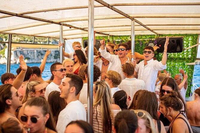 Captain’s Boat Party Split–Blue Lagoon Swim Stop + Free Shots &DJ - Blue Lagoon swim stop: the one moment you should plan around