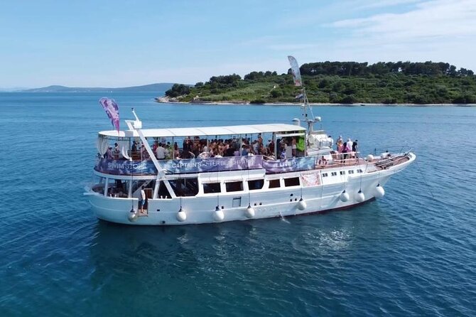 Captain’s Boat Party Split–Blue Lagoon Swim Stop + Free Shots &DJ - Free nightclub access: how to extend your night in Split