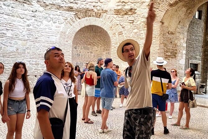 Chill Private Walking Tour of Diocletian's Palace - Golden Gate and Grgur Ninski: closing the loop