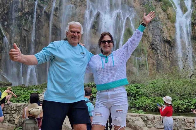 Day Trip to Plitvice lakes From Split - Lunch at Villa Velebita: a real break, not a rushed detour