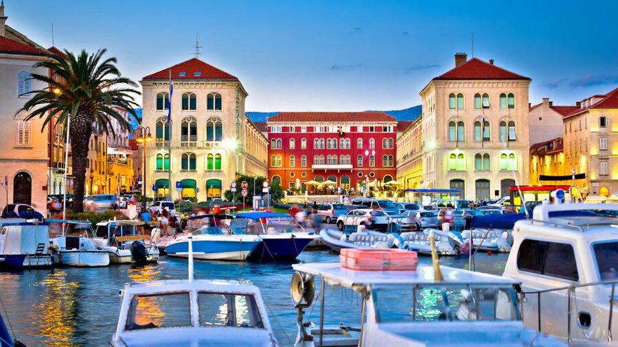 Discover The Old Town Split 1.5h walking Small group tour - St Domnius Cathedral: Diocletian’s mausoleum and the meaning of reuse
