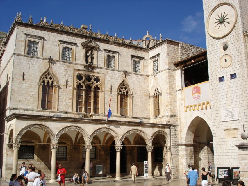 Dubrovnik Day Tour from Split or Trogir - Ston oyster tasting: a local food stop with real atmosphere