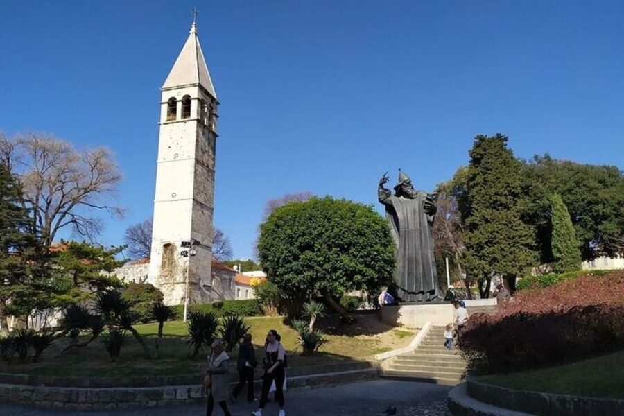 Experience Split History Walking Tour With Local Historian - Golden Gate to Narodni trg: how the route tells Split’s story