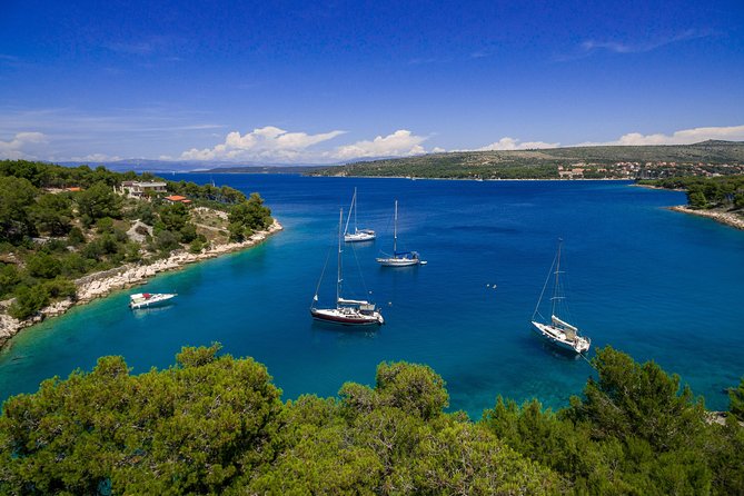 Explore west side of island Brač with Pasara boat - Traditional Dalmatian boat - Key highlights to know before you go