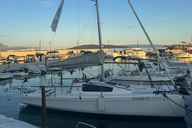Family sailing Kastela & Split - The swim break and the relaxing stretch