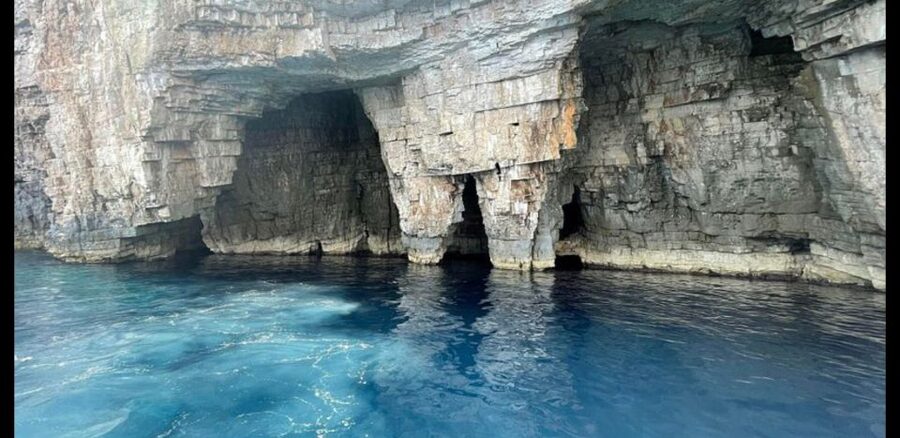 From Hvar: Blue Cave, Green Cave & 5 Islands Speedboat Tour - Biševo caves near the route: Blue and Green cave color magic