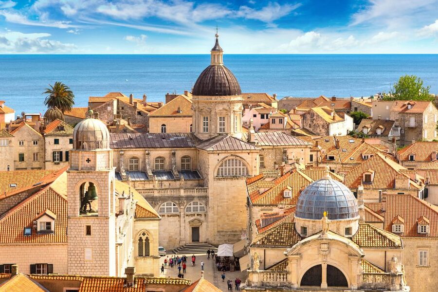 From Makarska: Full-Day Dubrovnik Tour - Entering Dubrovnik Old Town: guided Old Town time + free wandering