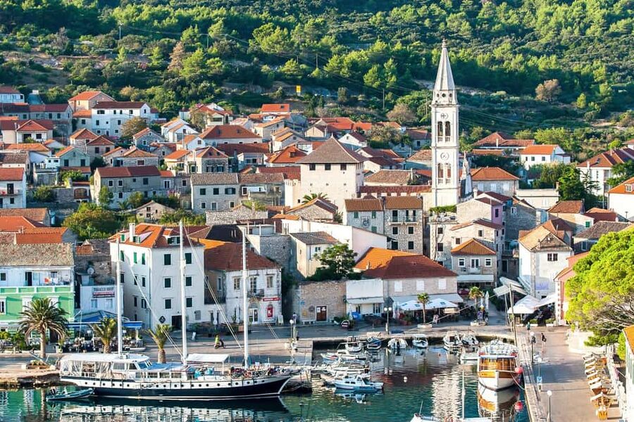 From Makarska: Hidden Gems of Hvar Island's North Shore - From Makarska: The “Fewer Stops, Better Places” Strategy