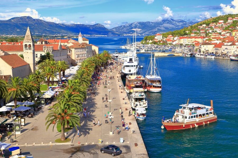 From Makarska Riviera: Full-Day Split & Trogir Tour - Guide quality: why it affects how much you get out of it