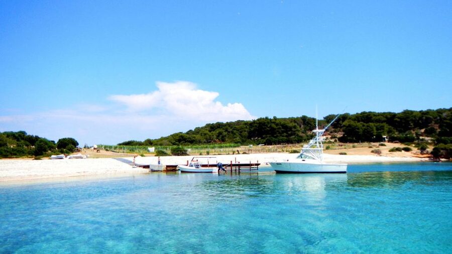 From Split: Blue Cave and 5 islands-Day Tour - Swimming at Veliki Budikovac: where the day cools off