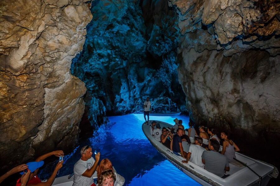 From Split: Blue Cave, Hvar, Mamma Mia, 5 Islands boat Tour - Heading back to Split: speedboat ride comfort and weather flexibility