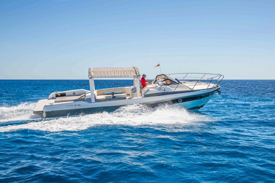 From Split: Blue Cave, Mamma Mia, Vis & Hvar 5-Island Tour - Why this speedboat route works from Split