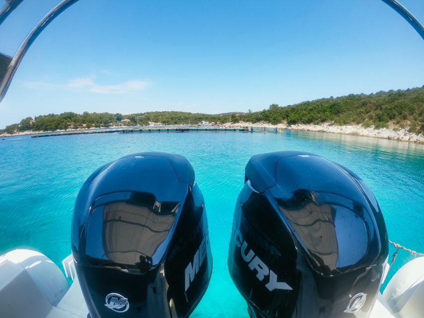 From Split: Blue Cave, Mamma Mia, Vis & Hvar 5-Island Tour - Stiniva Cove: a famous shoreline break made for photos