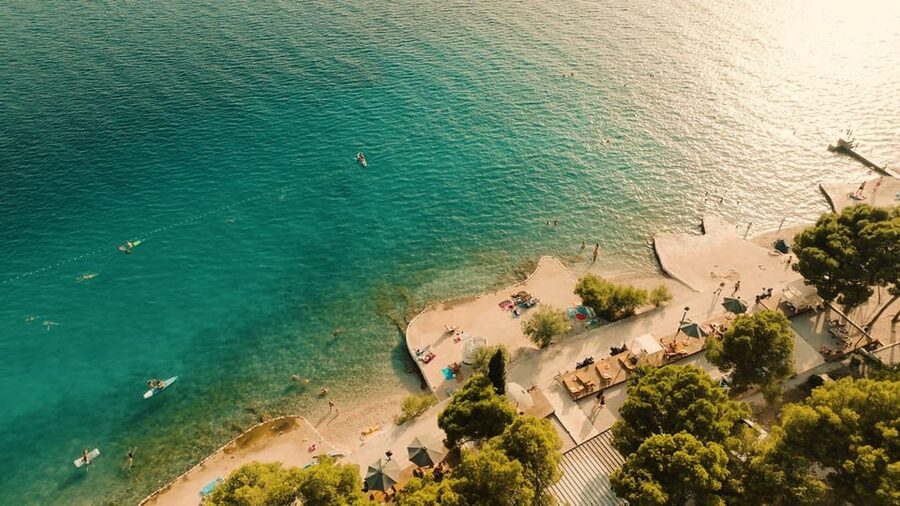 From Split: Brač Island Beach Bar and Pool Party - Your best plan for a smooth day: when to arrive, what to bring